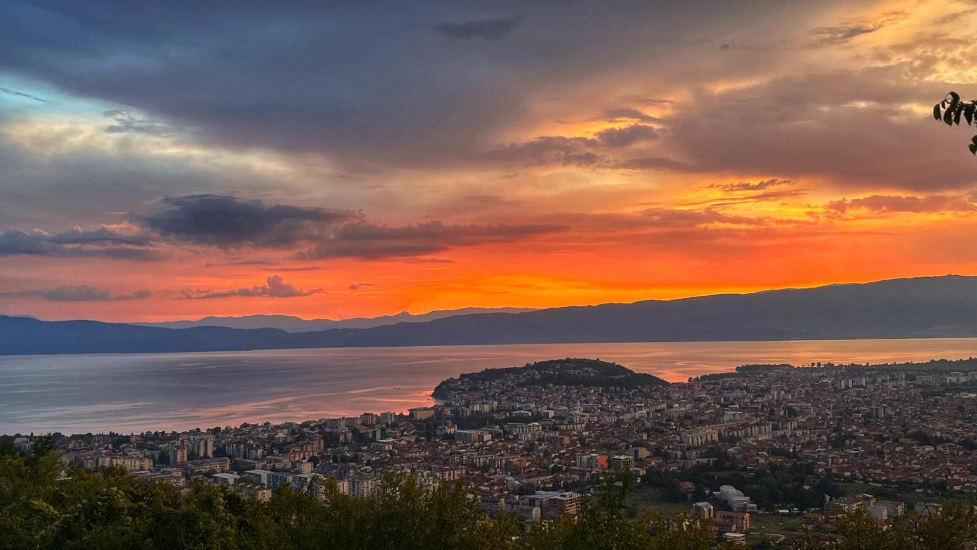 Villa & Apartments Cityview Ohrid Luaran gambar